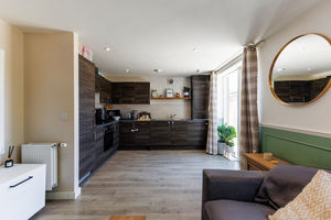 Kitchen Dining Area- click for photo gallery